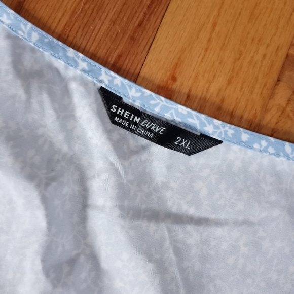 Blue Floral Tiered Dress - Picture 3 of 4